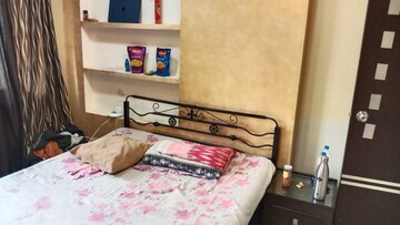 Bedroom in 2 BHK Apartment at Raj Paradise B Wing CHS Ltd, Andheri East – for Rent