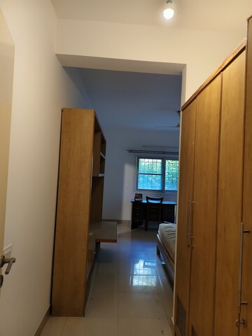 Furnished Amenities in 3 BHK Apartment at Halasuru – for Rent