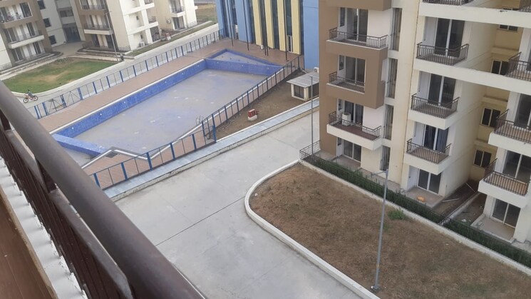 Balcony, amrapali-golf-homes 3 Bedroom 1595 Sq.Ft. Apartment In Sector 4 Greater Noida Greater Noida 8074777