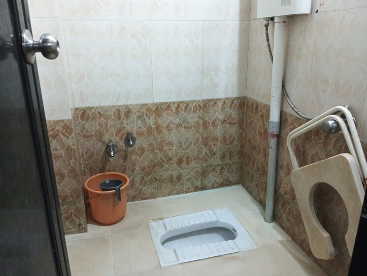 Bathroom, hubtown-greenwoods 2 Bedroom 650 Sq.Ft. Apartment In Vartak Nagar Thane 8074735