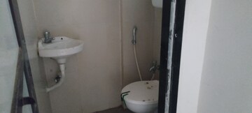 Bathroom in 1 BHK Apartment at HDIL The Nest, Mulund West – for Sale