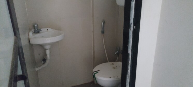 Bathroom, hdil-the-nest 1 Bedroom 444 Sq.Ft. Apartment In Mulund West Mumbai 8074753