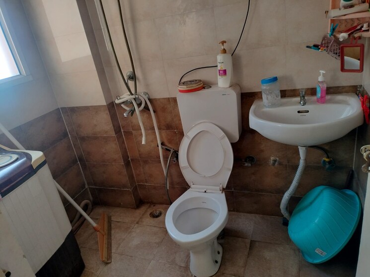 Bathroom, rof-ananda 2.5 Bedroom 725 Sq.Ft. Apartment In Sector 95 Gurgaon 8074787