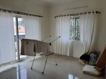 Living Room in 3 BHK Builder Floor at Cooke Town – for Rent