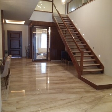 Staircase in 5 BHK Villa at North Mullanpur – for Sale
