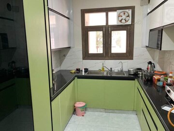 Kitchen in 3 BHK Builder Floor at Ansal Sushant Lok I, Sector 43 – for Rent