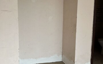 2 BHK Apartment For Rent in Amrapali Golf Homes, Sector 4, Greater Noida