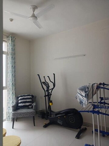 Room in 4 BHK Apartment at Ireo Victory Valley, Sector 67 – for Rent