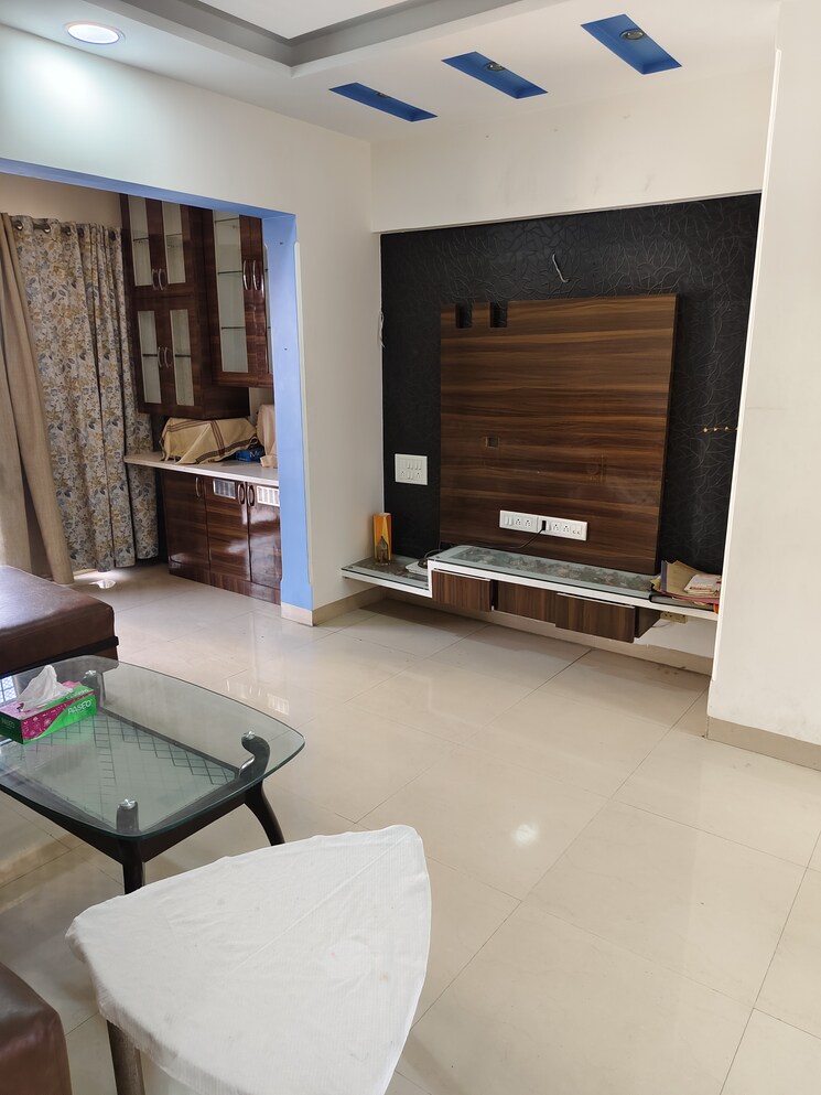 Living Room, vrslyzonn-neelambari 1 Bedroom 430 Sq.Ft. Apartment In Vartak Nagar Thane 8074924