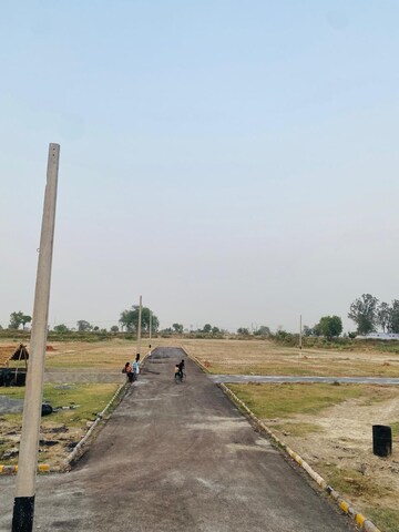 Plot For Sale in Gennex City, Knowledge Park V Greater Noida