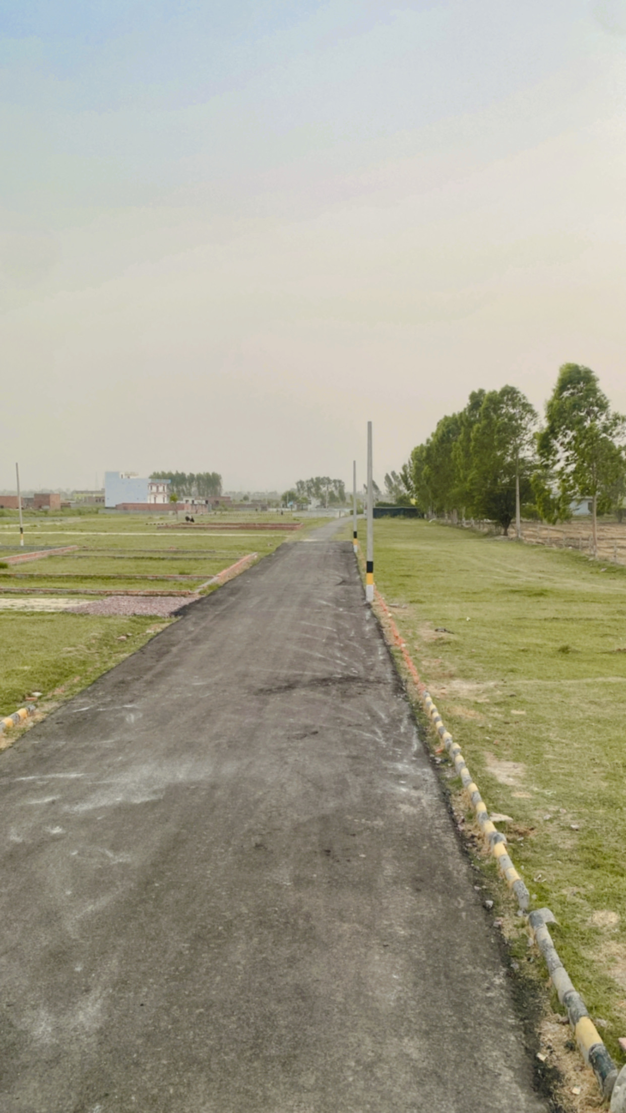 Plot For Sale in Eros Sampoornam