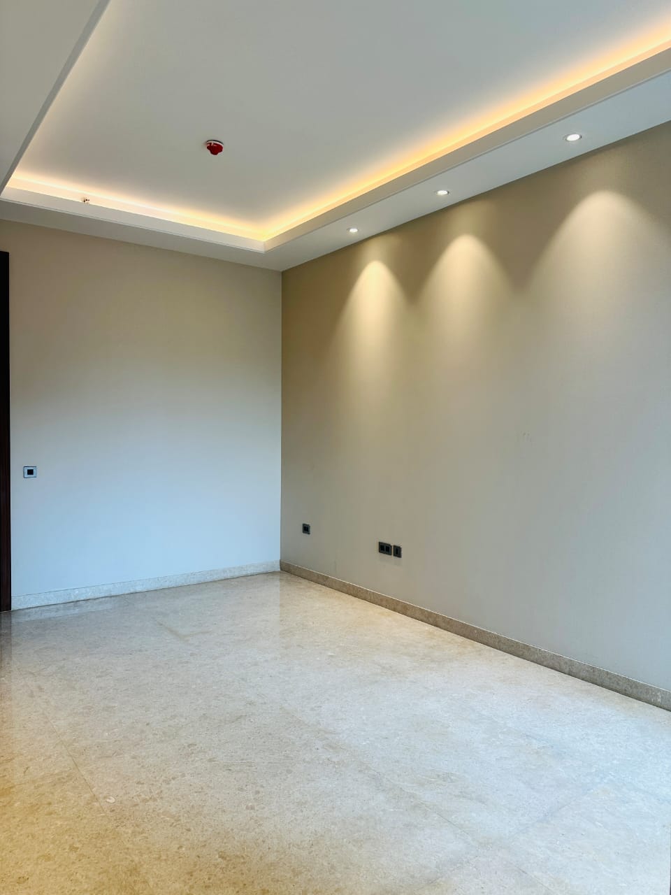 2 BHK Apartment For Sale in Nimbus Express Park View - II