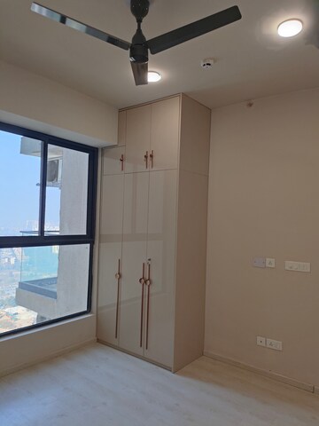 Room in 3 BHK Apartment at M3M Heights, Sector 65 – for Rent