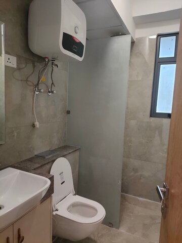 Bathroom in 3 BHK Apartment at M3M Heights, Sector 65 – for Rent