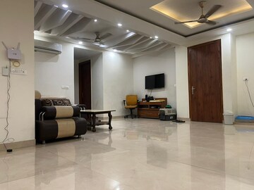 Living Room in 3 BHK Builder Floor at Sushant Lok 2, Sector 57 – for Rent