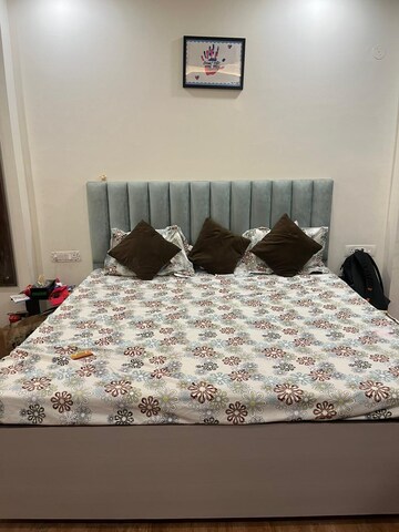 Bedroom in 3 BHK Builder Floor at Sushant Lok 2, Sector 57 – for Rent