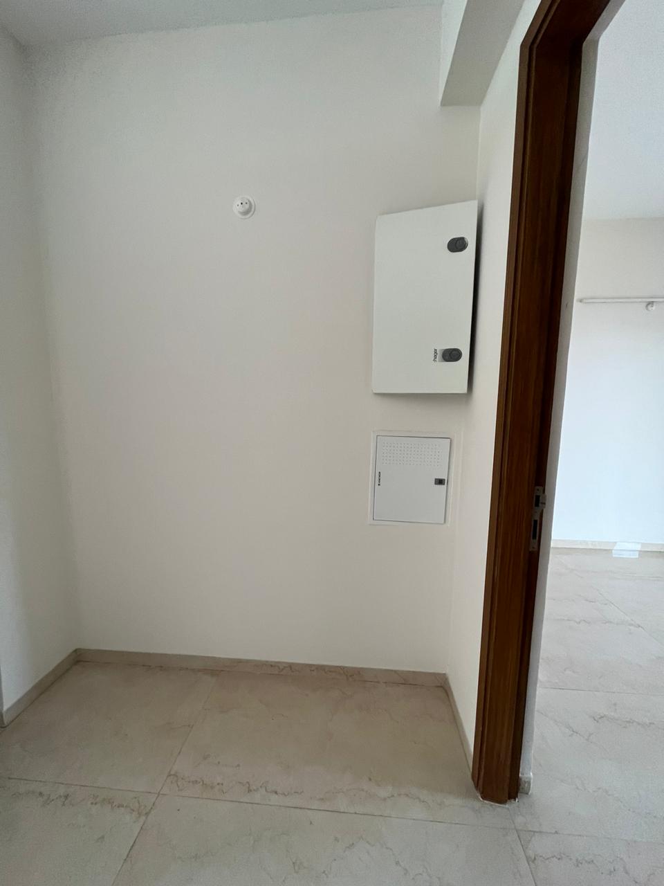 3.5 BHK + Servant Room Builder Floor For Sale in Smart World Gems