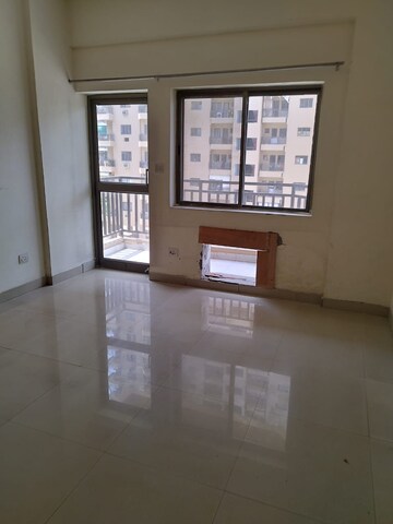 Room in 3 BHK Apartment at Ardee City Palm Grove Heights, Sector 52 – for Rent