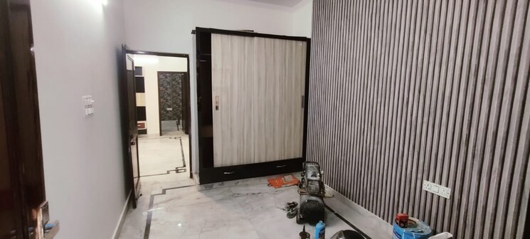 Bathroom, rohini sector 24 2 Bedroom 60 Sq.Mt. Builder Floor In Rohini Sector 24 Delhi 8075091