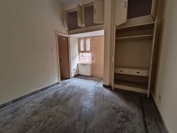 Room in 2 BHK Apartment at Milan Vihar 1 RWA, Indrapuram – for Sale