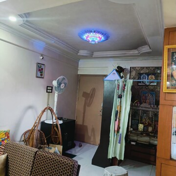 Bedroom in 2 BHK Apartment at Naren Hills, Azad Nagar – for Rent