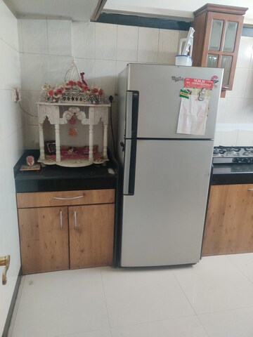 Furnished Amenities in 2 BHK Apartment at Whispering Heights, Malad West – for Rent