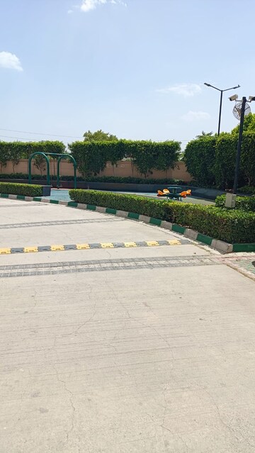 Master Bedroom in 1 BHK Apartment at Signature Global Synera, Sector 81 – for Sale