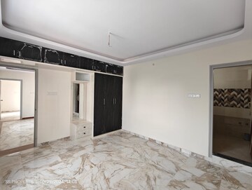 Room in 2 BHK Builder Floor at Hsr Layout – for Rent