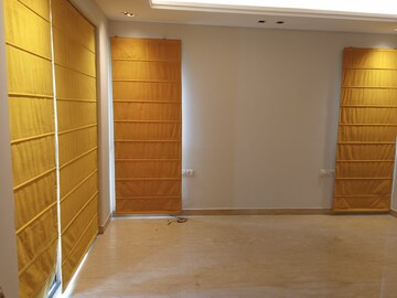 Room in 4 BHK Apartment at Anand Niketan – for Rent