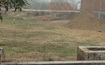 Plot For Sale in Madhuban Bapudham