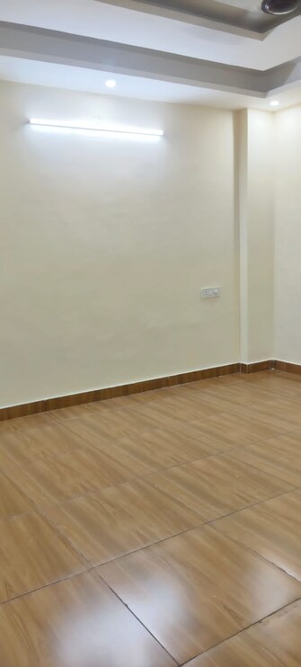 3 BHK Builder Floor For Rent in Surendra Avenue 69 Sector 69 Gurgaon  8075350