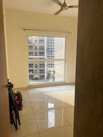 Room in 2 BHK Apartment at Sobha Dream Gardens, Thanisandra Main Road – for Rent