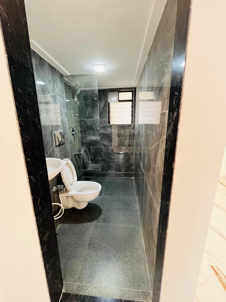 undefined, rna-ng-aroma 1 Bedroom 372 Sq.Ft. Apartment In Navghar Palghar 8076379