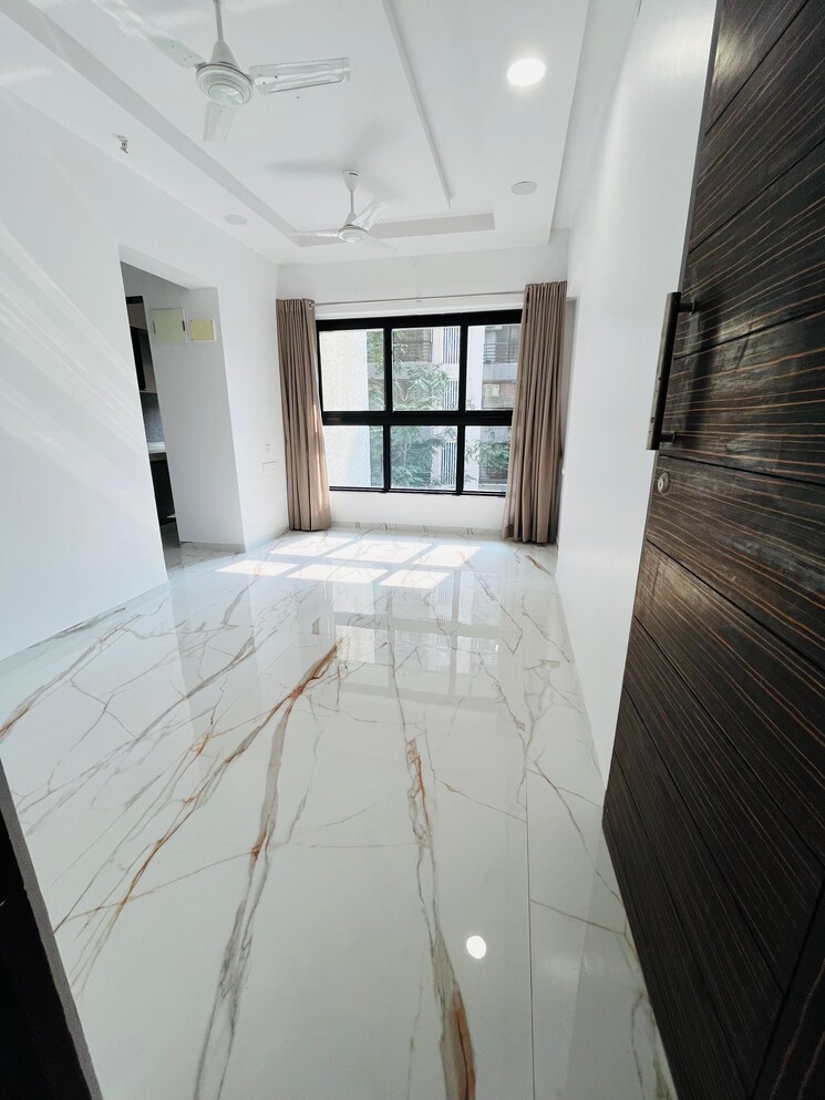 Room, rna-ng-aroma 1 Bedroom 372 Sq.Ft. Apartment In Navghar Palghar 8076379