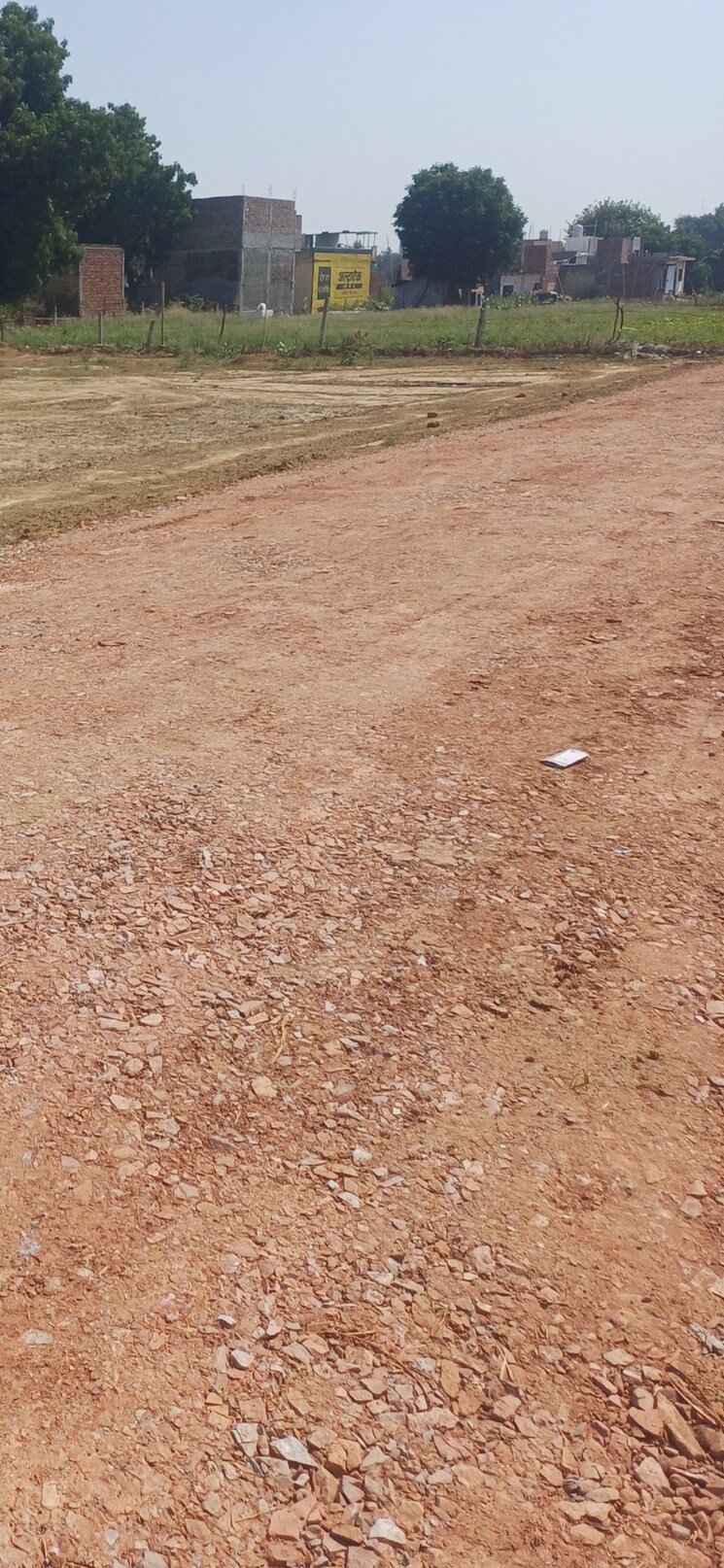 undefined, dheeraj nagar  126 Sq.Yd. Plot In Dheeraj Nagar Faridabad 8075588