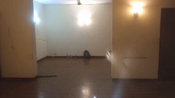 Room in 3 BHK Builder Floor at New Friends Colony – for Sale