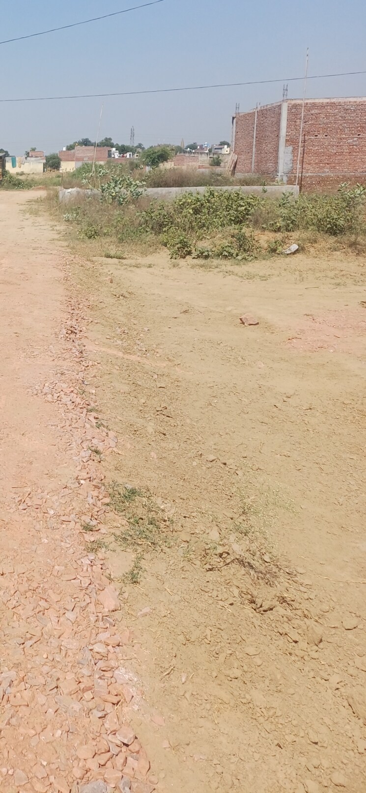 undefined, dheeraj nagar  129 Sq.Yd. Plot In Dheeraj Nagar Faridabad 8075644