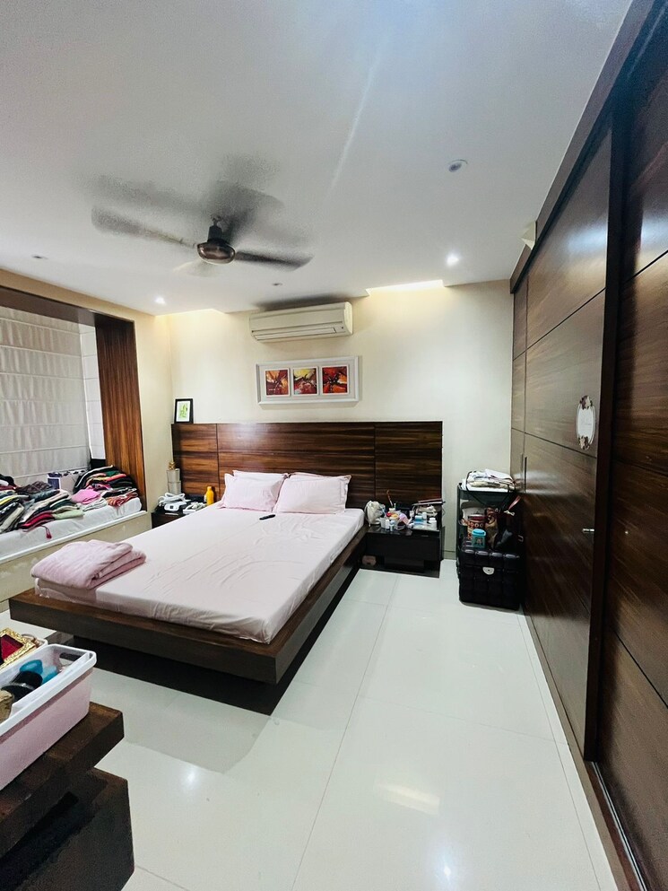 Master Bedroom, pride-purple-park-titanium 3.5 Bedroom 2568 Sq.Ft. Apartment In Wakad Pune 8075654