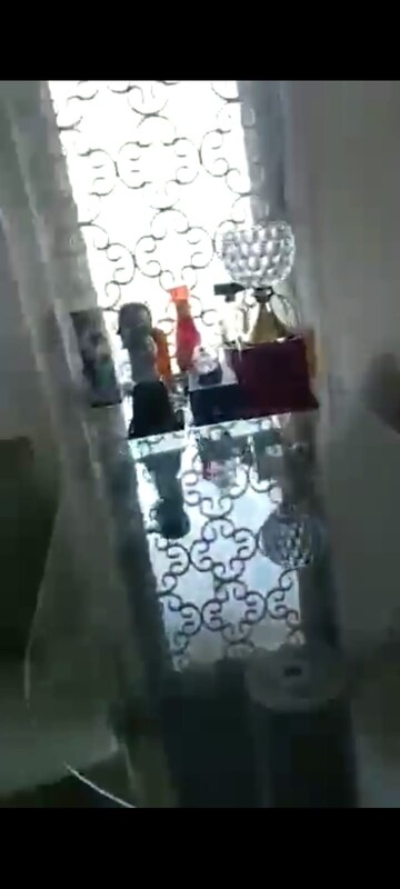Furnished Amenities in 3 BHK Apartment at Bandra West – for Sale