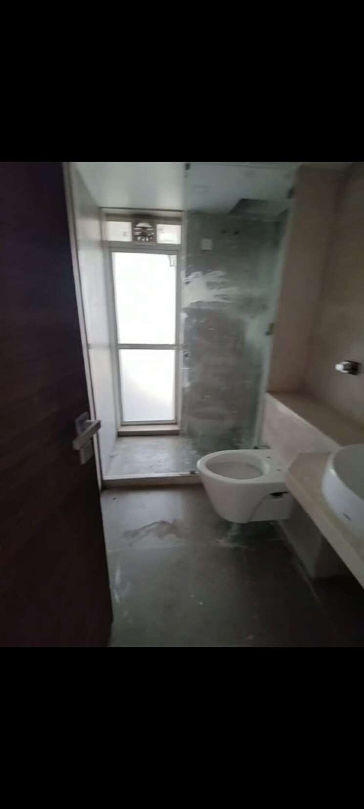 Bathroom, khar west 3 Bedroom 1329 Sq.Ft. Apartment In Khar West Mumbai 8075653