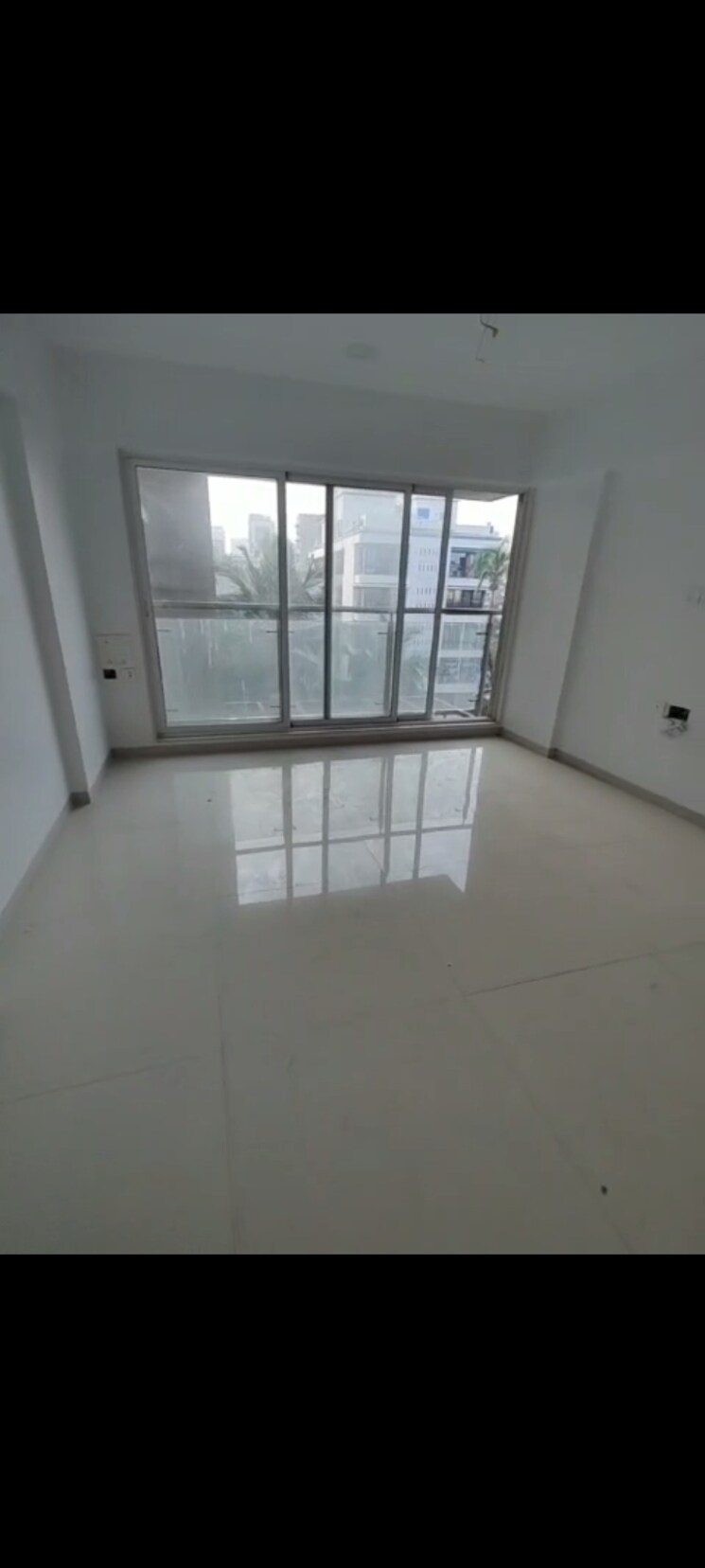 Room, khar west 3 Bedroom 1329 Sq.Ft. Apartment In Khar West Mumbai 8075653