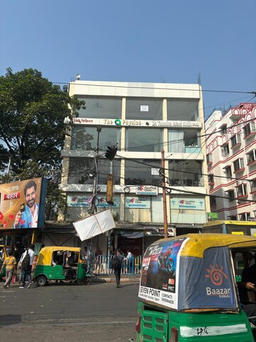  Showroom – Exterior View View at Park Street - for Rent