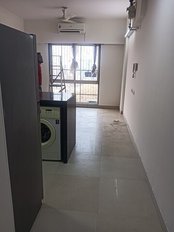Room in 1 BHK Apartment at Aspen Park, Goregaon East – for Rent