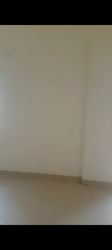Room in 1 BHK Apartment at VVIP Nest, Raj Nagar Extension – for Rent