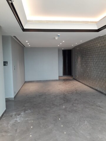 4 BHK Apartment For Rent in Lodha Trump Tower, Worli