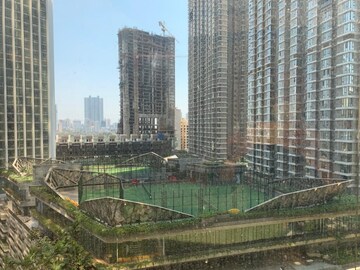 Swimming Pool in 4 BHK Apartment at Lodha Trump Tower, Worli – for Rent