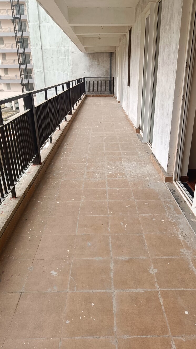 Balcony, cosmos-express-99 3.5 Bedroom 2075 Sq.Ft. Apartment In Sector 99 Gurgaon 8075826