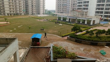 2.5 BHK Apartment – Exterior View View at Cosmos Express 99, Sector 99 - for Sale