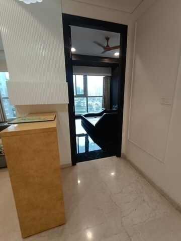 Room in 3 BHK Apartment at Bombay Realty Two ICC, Dadar East – for Sale