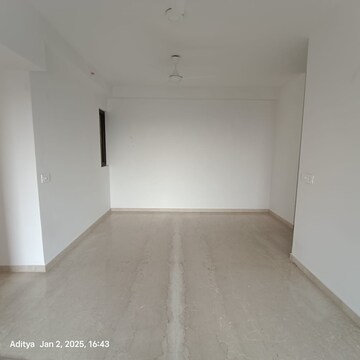 Room in 1 BHK Apartment at Kanakia Silicon Valley, Powai – for Rent